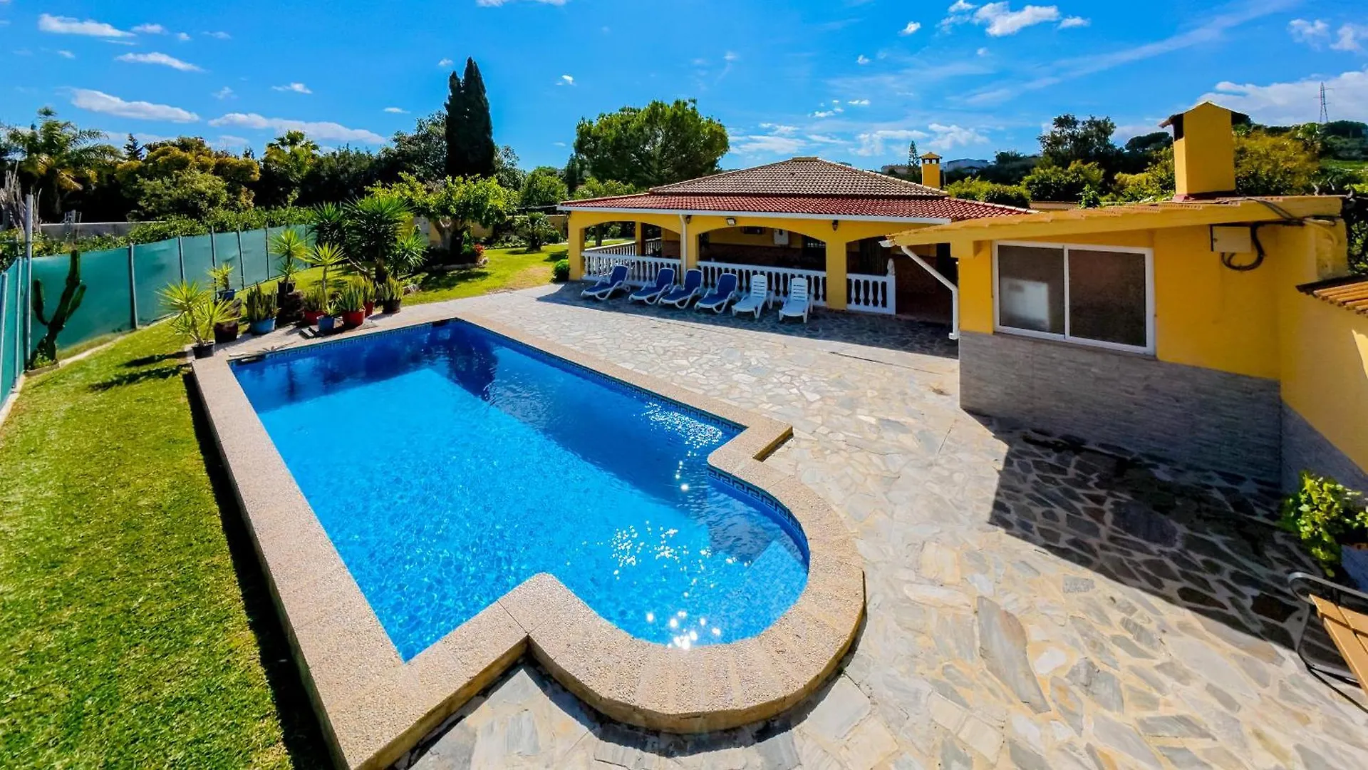 Σπίτι διακοπών Cubo'S Finca Megan Alhaurín de la Torre Ισπανία