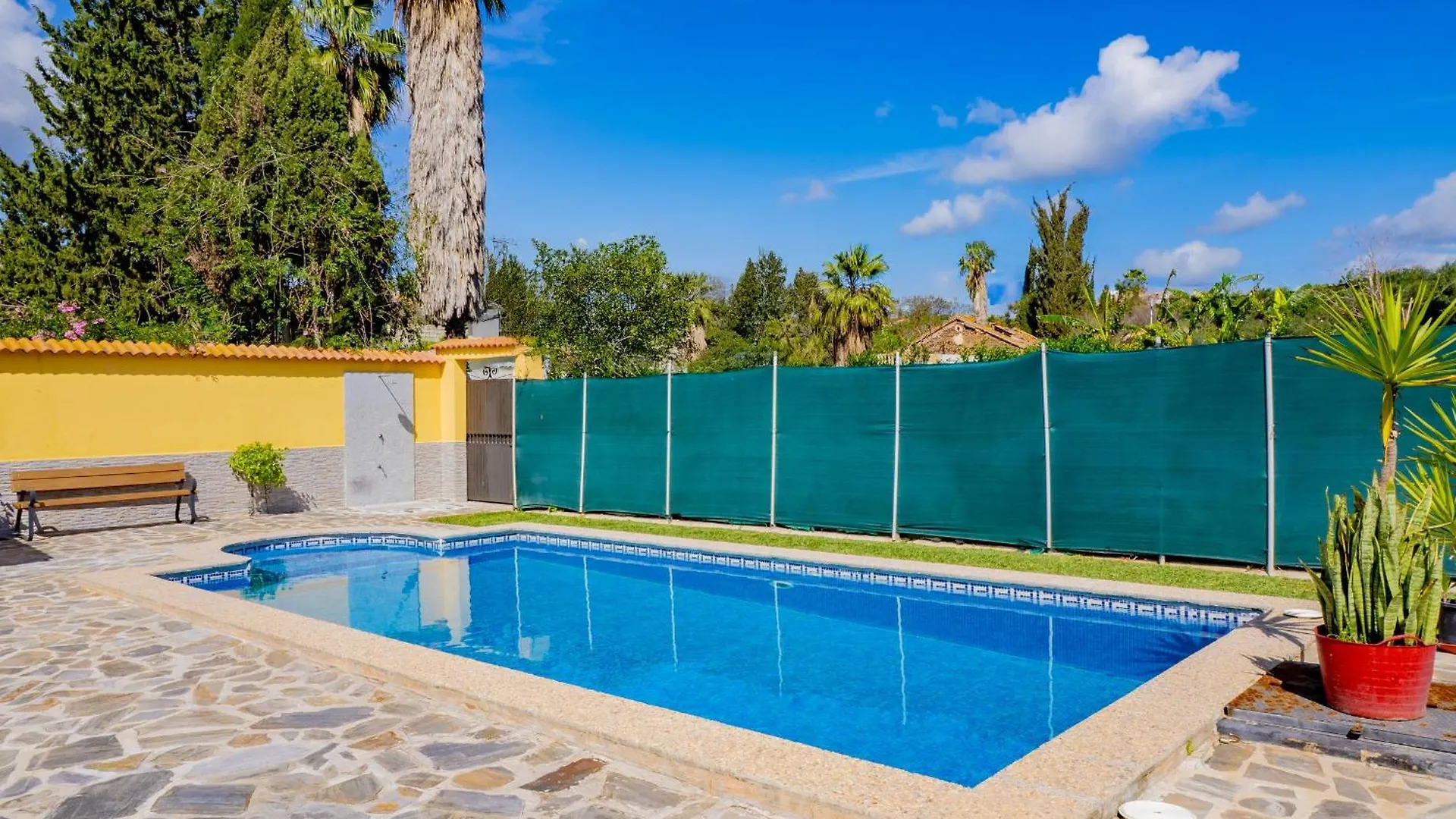 Cubo'S Finca Megan Alhaurín de la Torre 0*,  Ισπανία