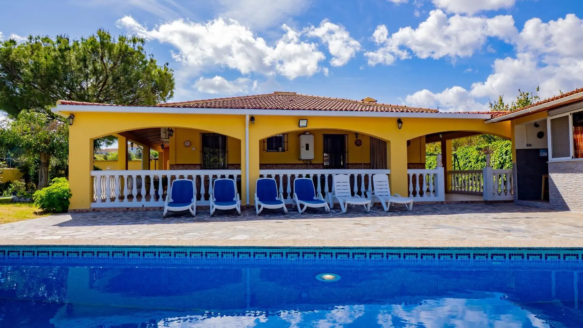 Cubo'S Finca Megan Alhaurín de la Torre Ισπανία